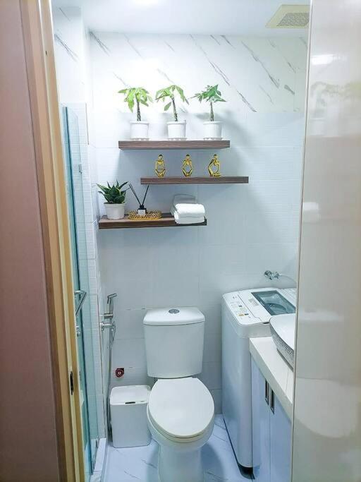 Cozy Studio Unit At Sun Residences Quezon City Exterior photo